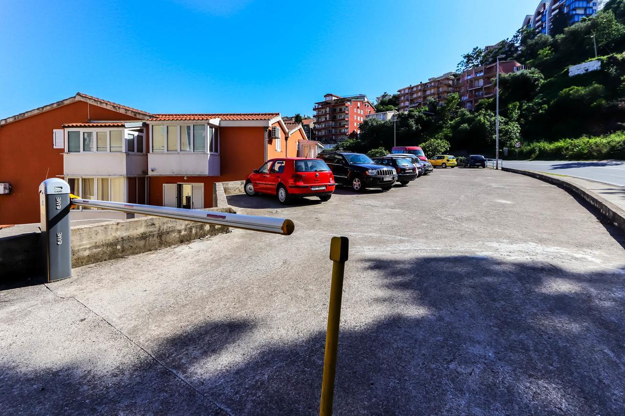 Apartment Mario Budva Zewnętrze zdjęcie